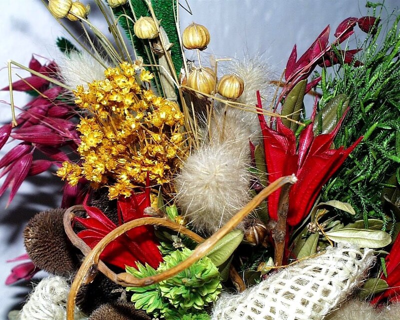 Dried Flower Arrangement — Red