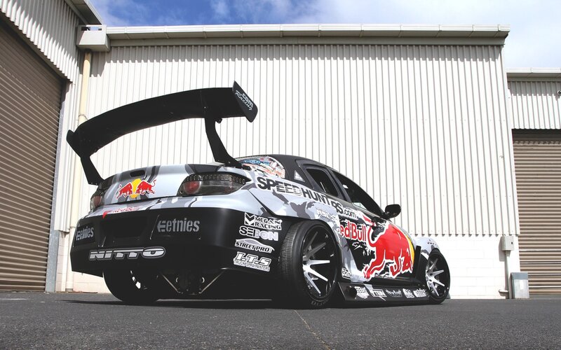 Drift Car with Large Wing — Black