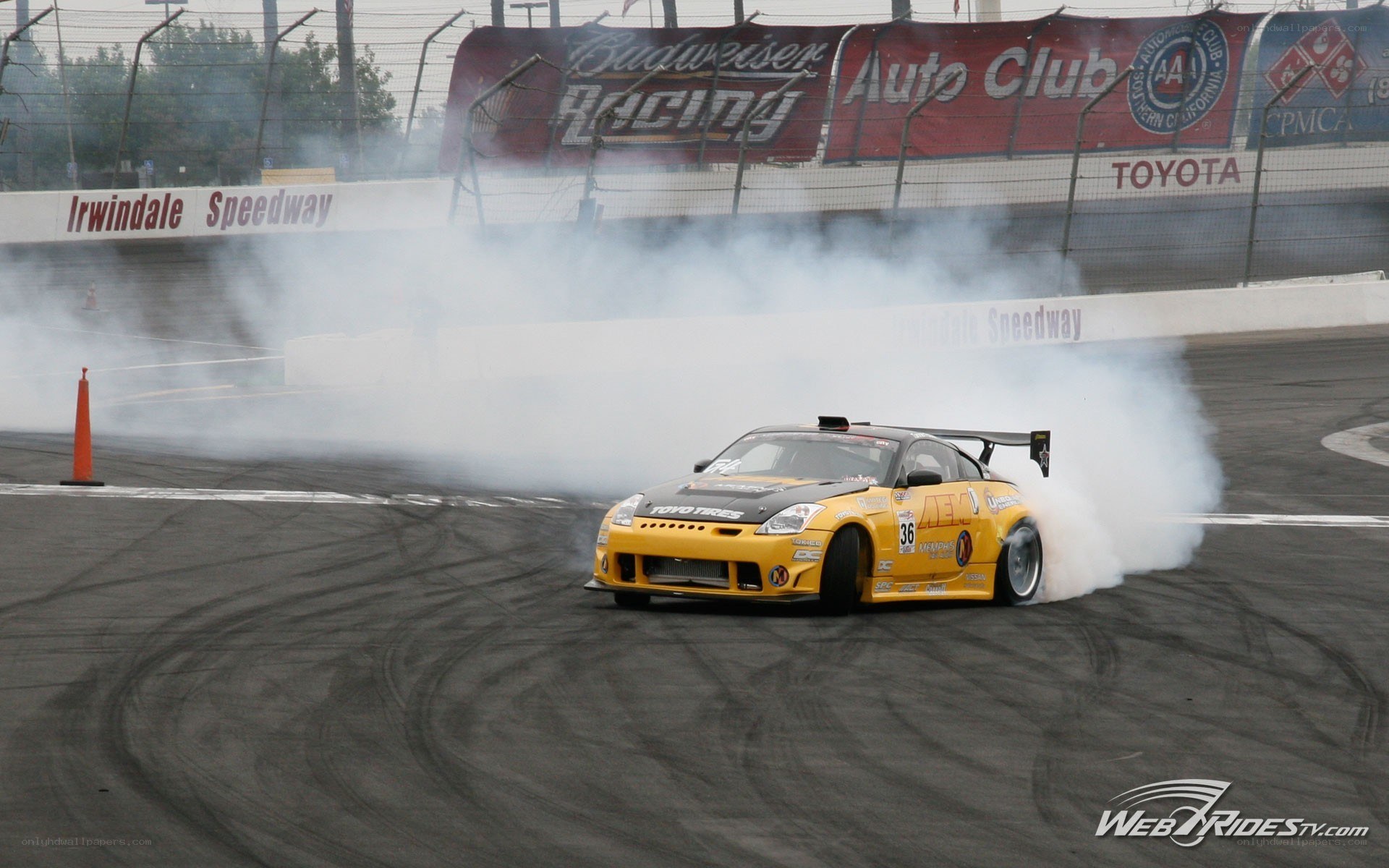 drifting car at irwindale speedway