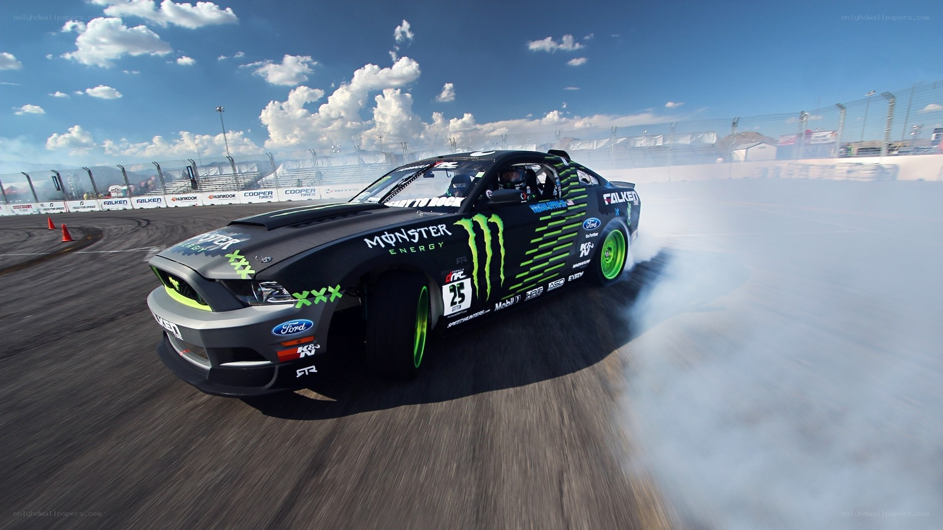 Drifting Ford Mustang