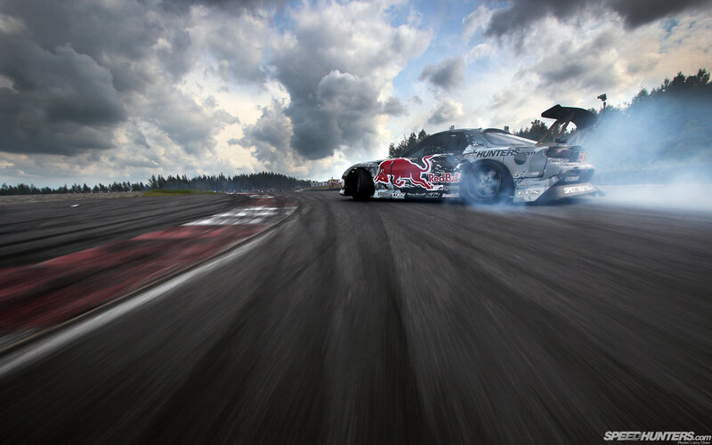 Drifting Race Car — Gray
