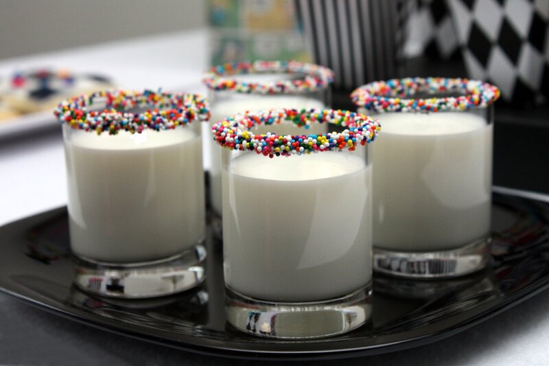 Drinks with Sprinkles — White