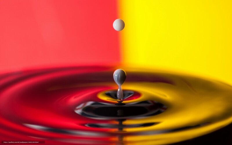 Droplet Falling into Liquid — Red, Dynamic