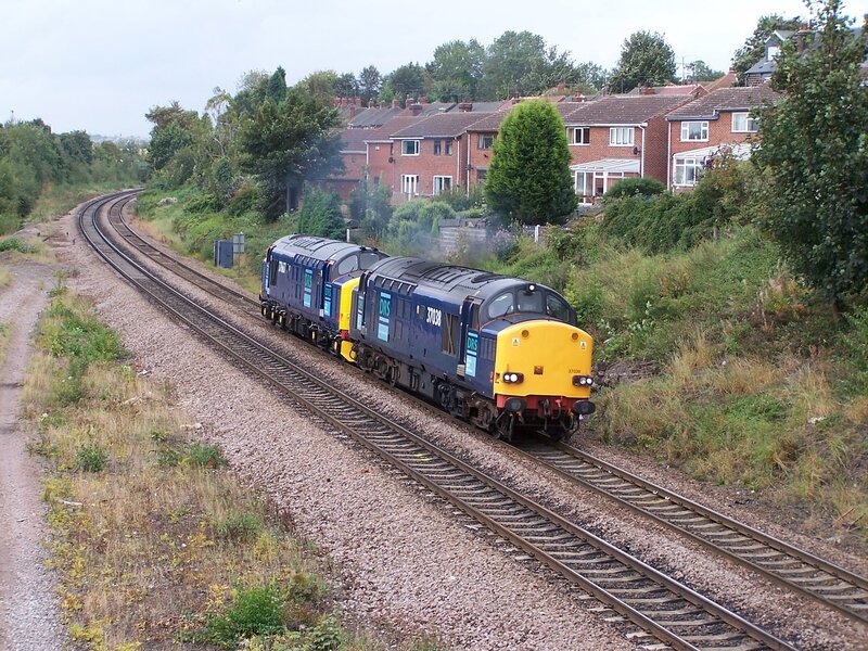 Drs locomotives on curved track