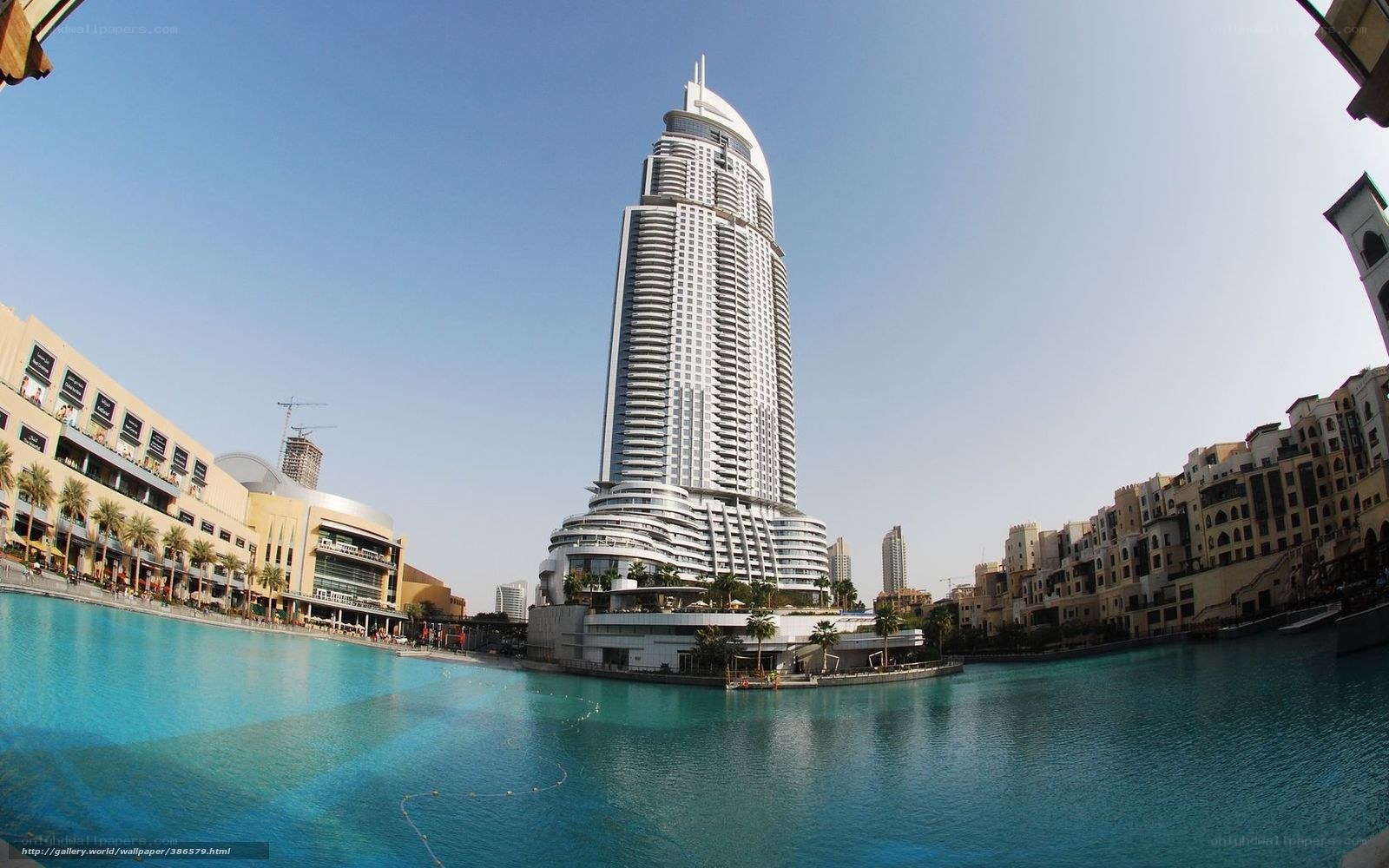 Dubai fountain and hotel