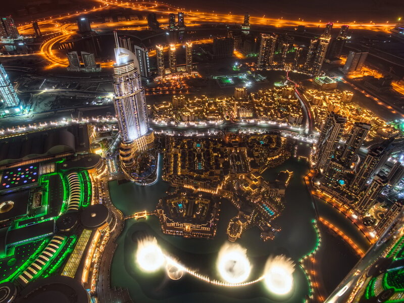Dubai Fountain at Night — Black, Dramatic