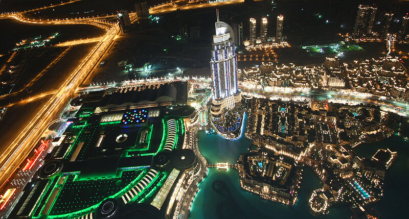 Dubai Fountain at Night — Green