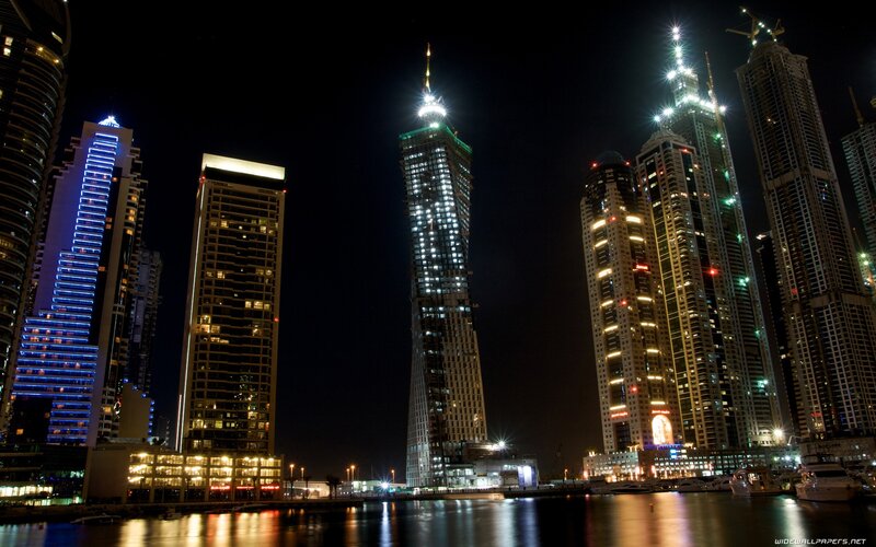 Dubai Marina at night