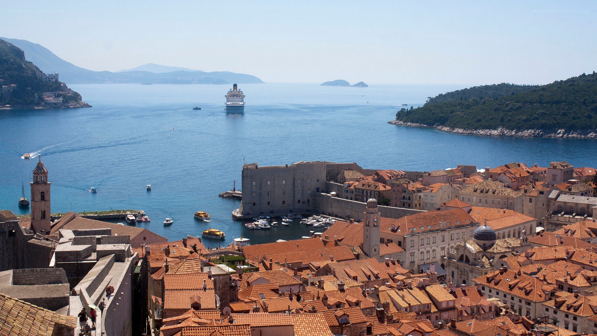 Dubrovnik harbor view