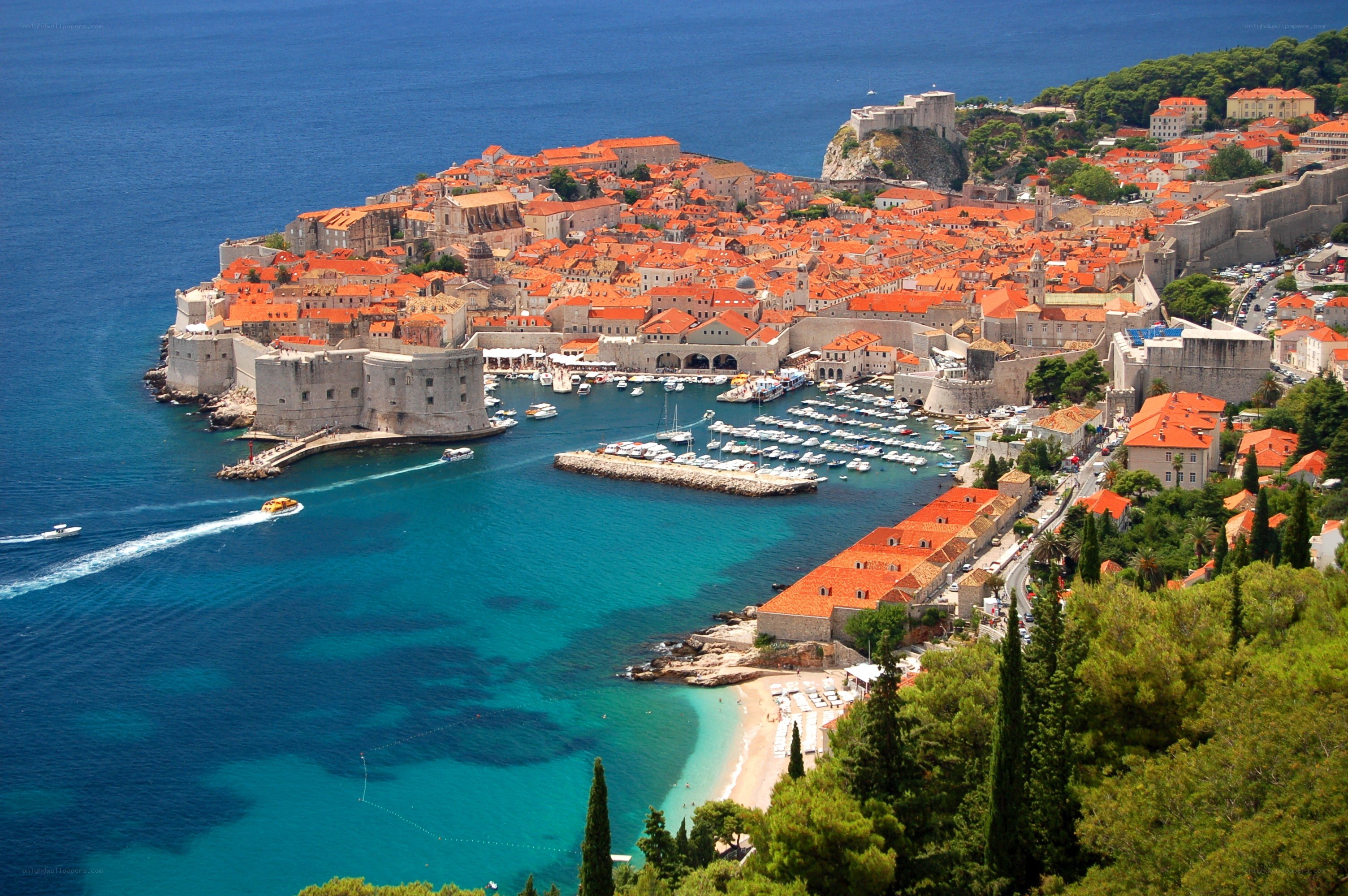 Dubrovnik old town harbor