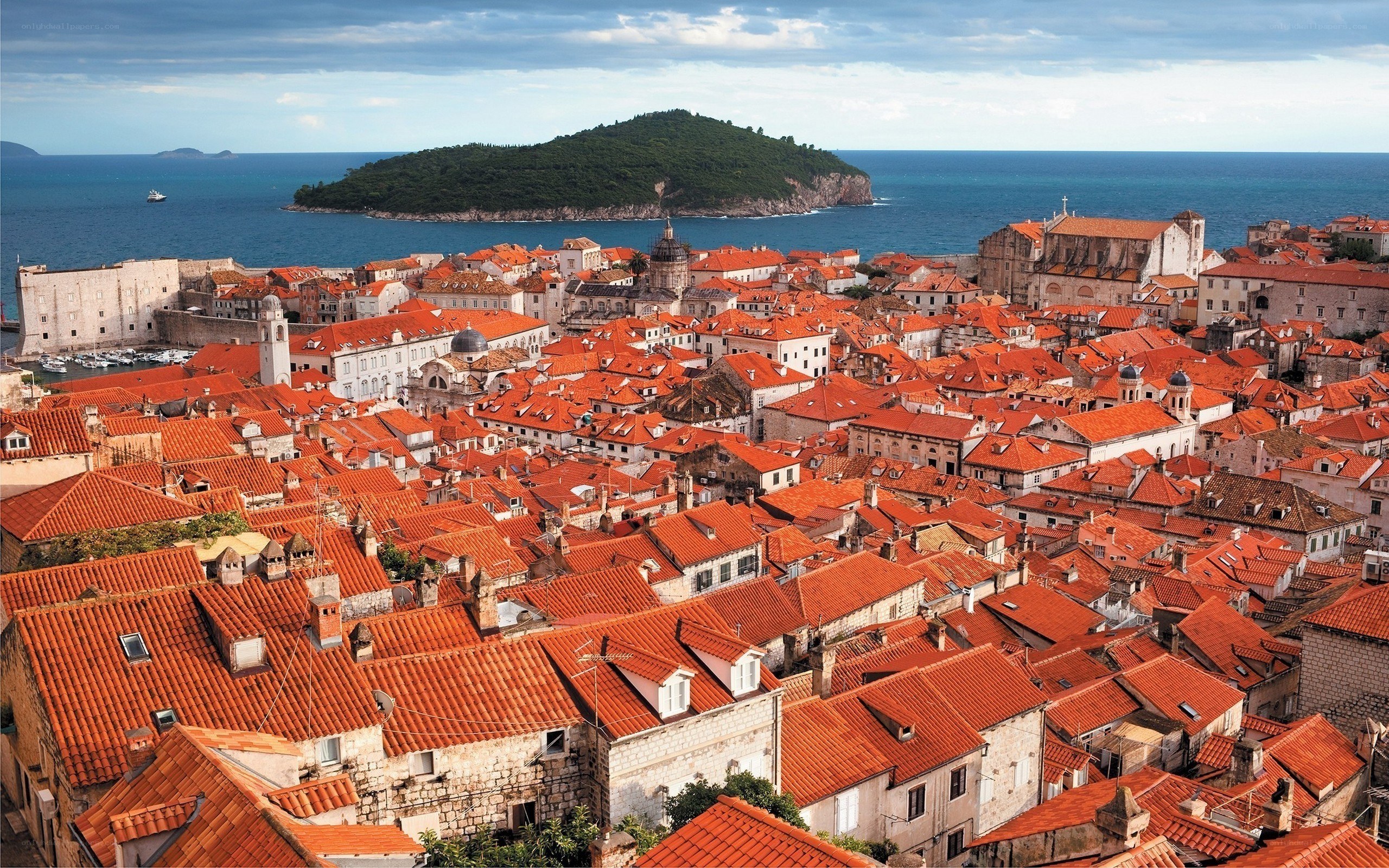Dubrovnik old town view