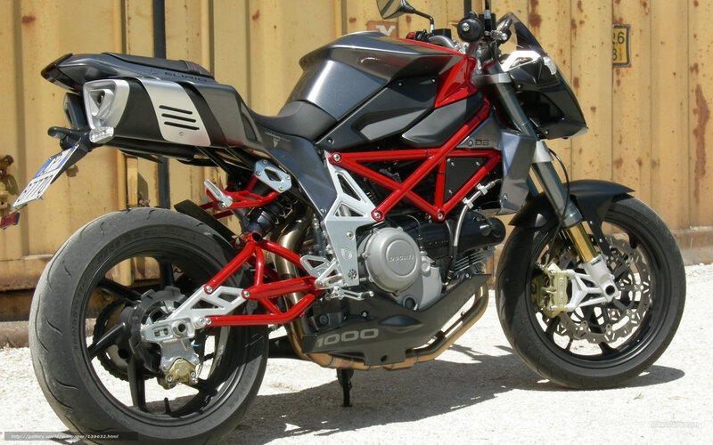 Ducati 1000 motorcycle