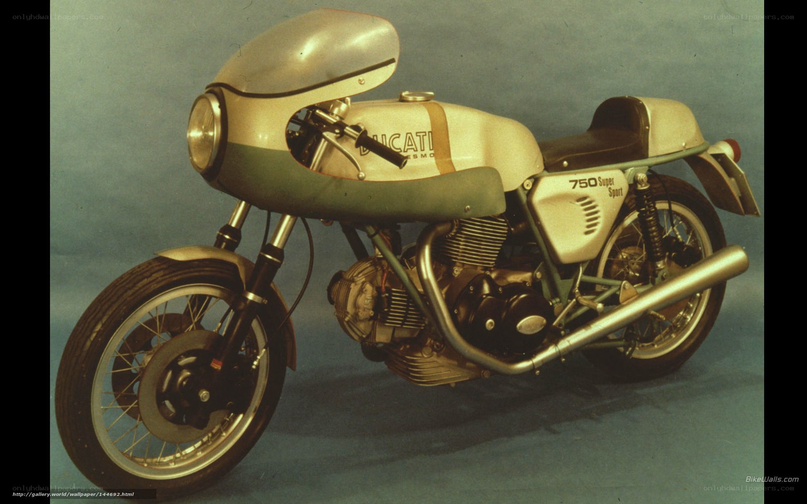 Ducati 750 Super Sport motorcycle