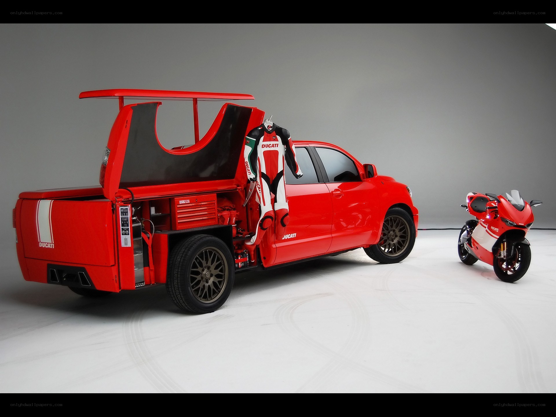 Ducati-themed pickup and motorcycle