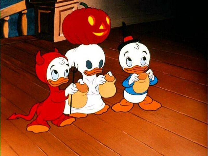 DuckTales trick-or-treating