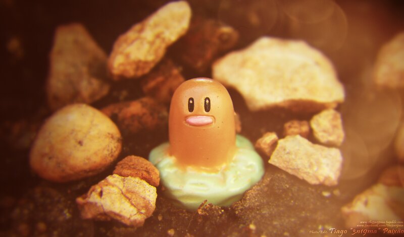 Dugtrio Figurine in Dirt