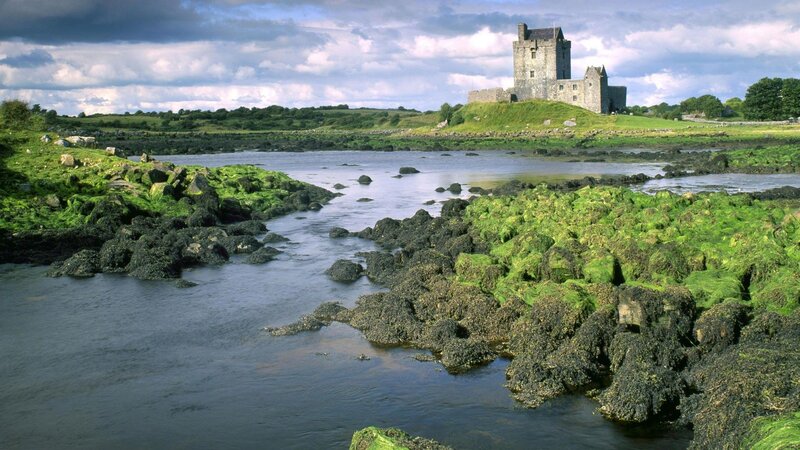 Dunluce Castle — Green, Serene