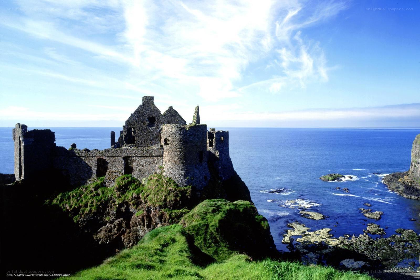 Dunluce Castle ruins by the sea