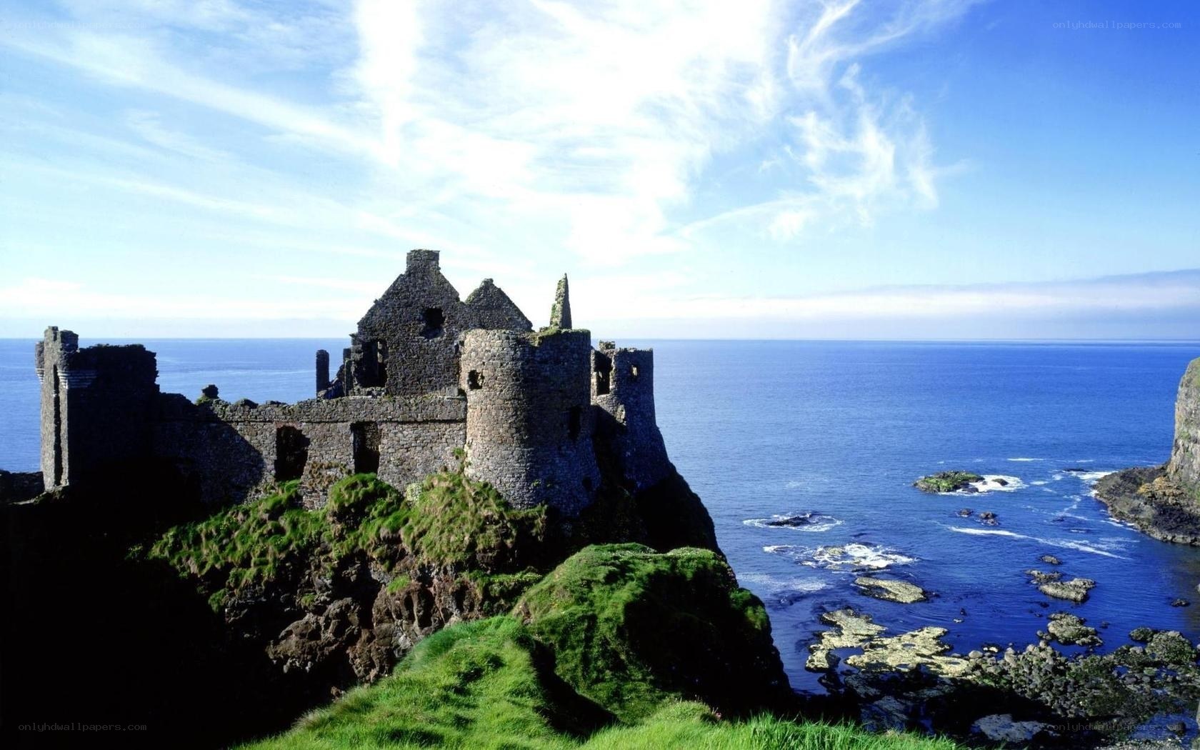 Dunluce Castle ruins by the sea