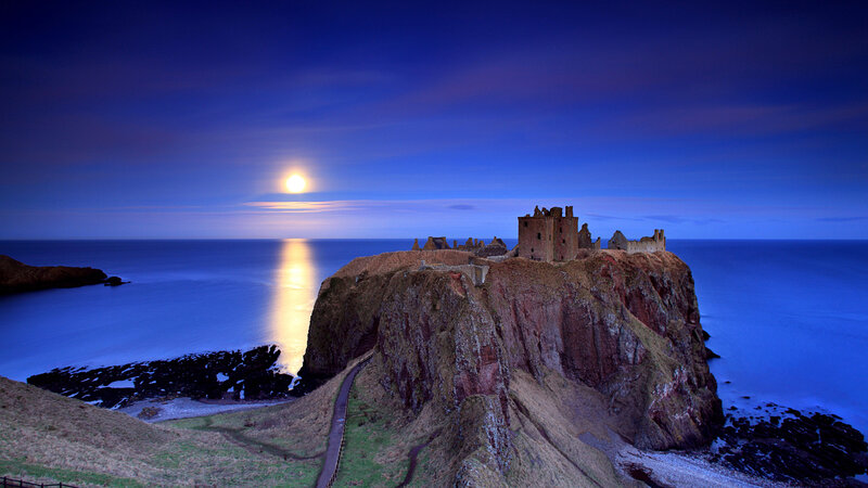 Dunnottar Castle at Night — Blue, Dramatic