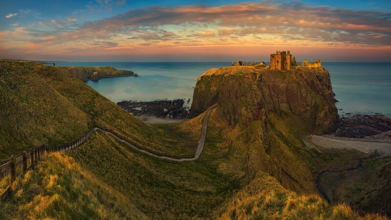 Dunnottar Castle Ruins — Blue, Dramatic