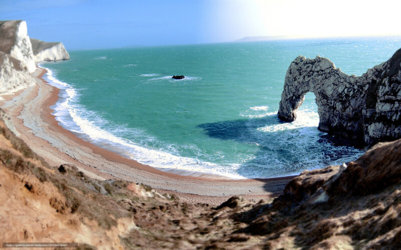 Durdle Door Arch — Blue, Serene, Afternoon