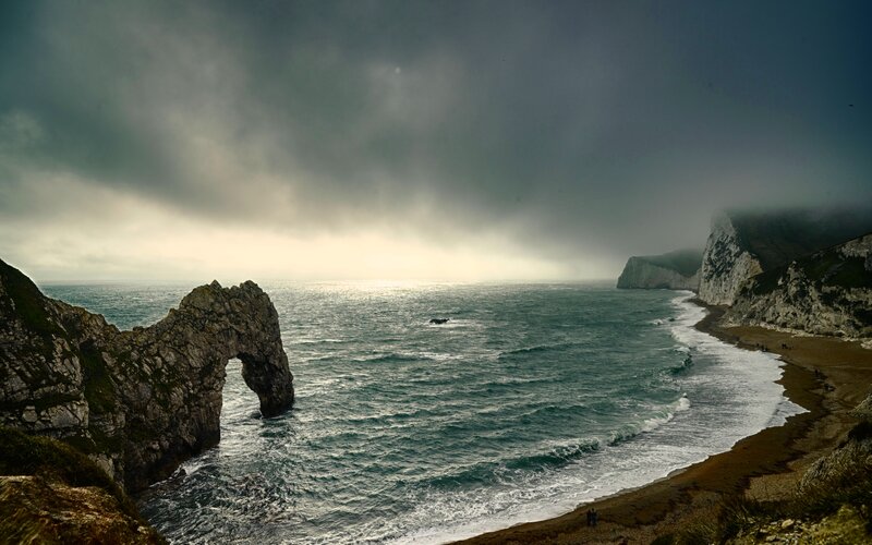 Durdle Door Rock Arch — Gray