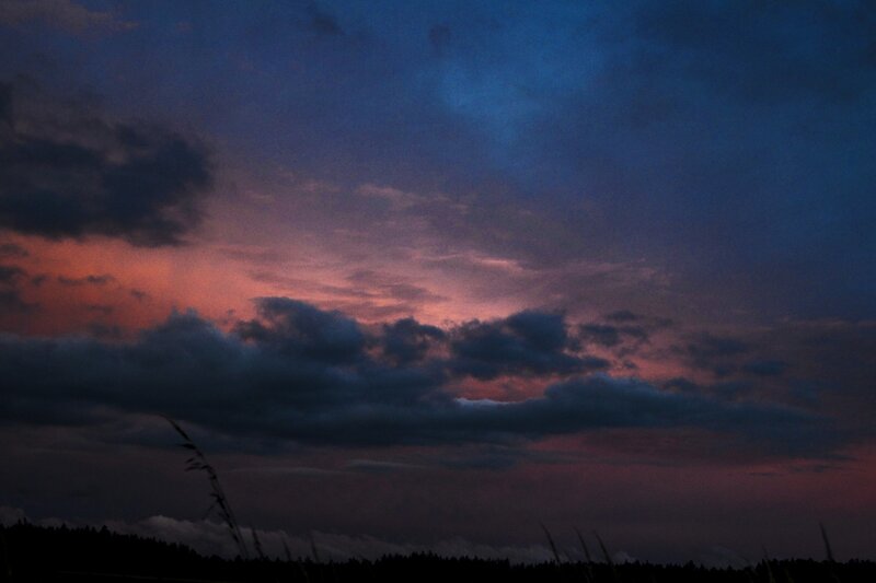 dusk sky with clouds