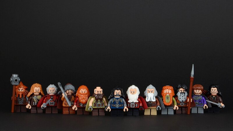 Dwarf Minifigures in a Row