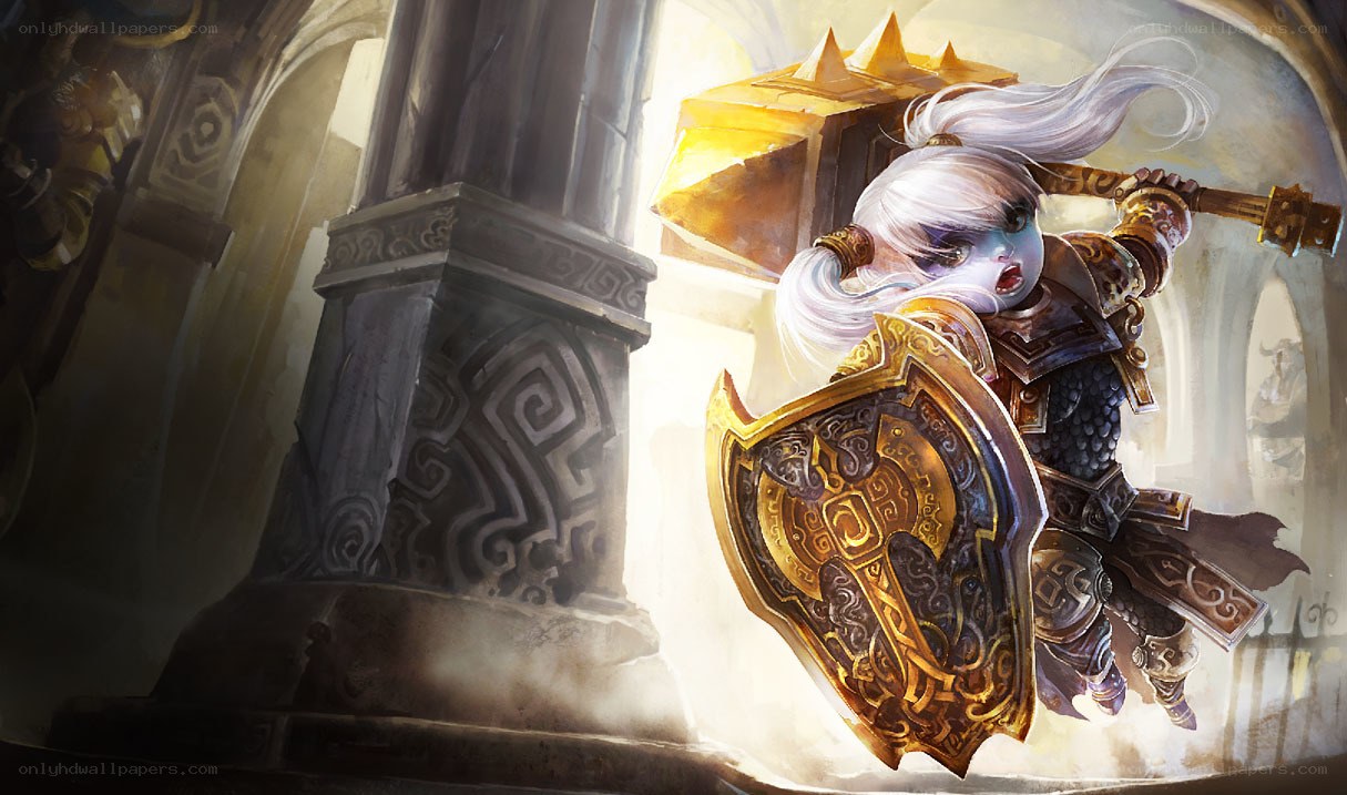dwarf warrior with hammer and shield