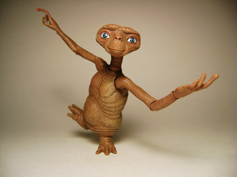 E.T. the Extra-Terrestrial Figure — Brown