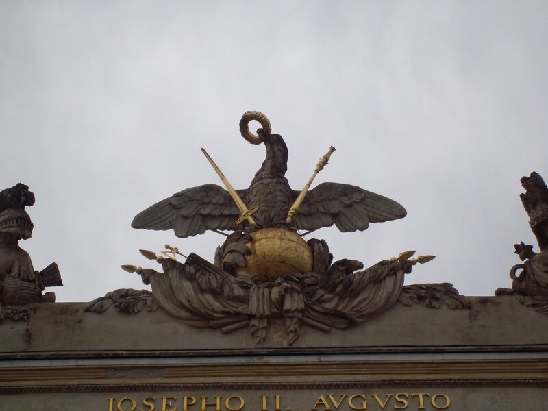 eagle sculpture on building