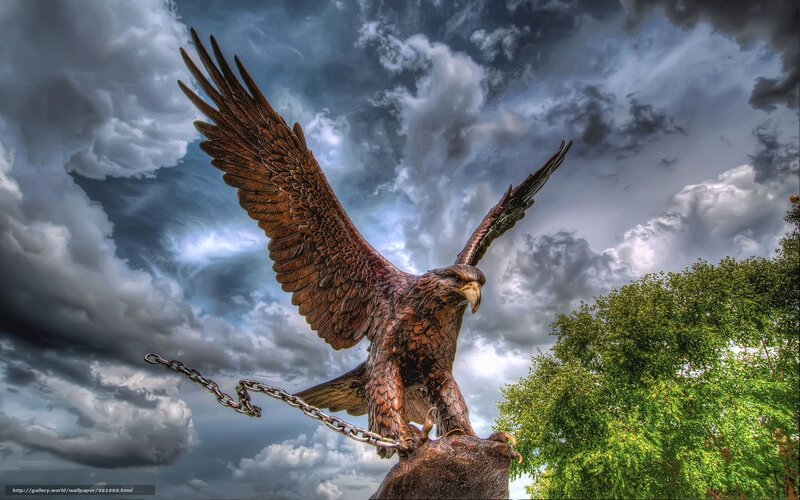 Eagle statue with chains