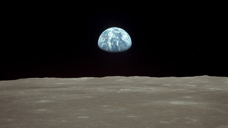 Earth from the Moon — Gray