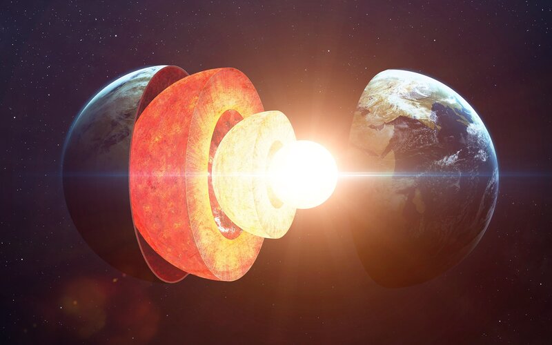 Earth's Internal Structure — Red