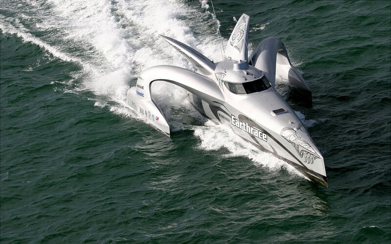 Earthrace Catamaran — Silver