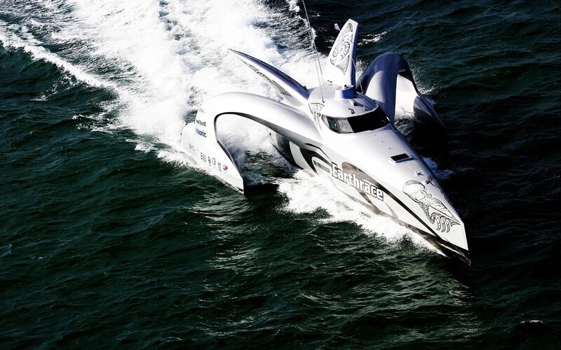 Earthrace speedboat on water