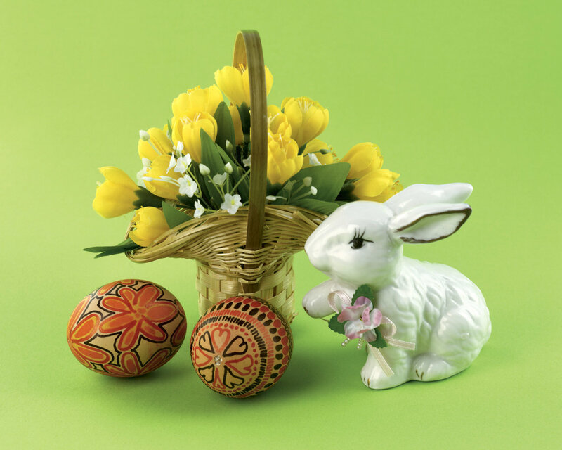 Easter basket with bunny and eggs