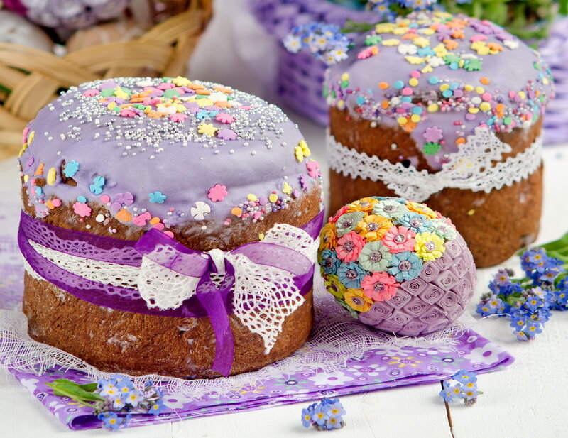 Easter Bread and Cake