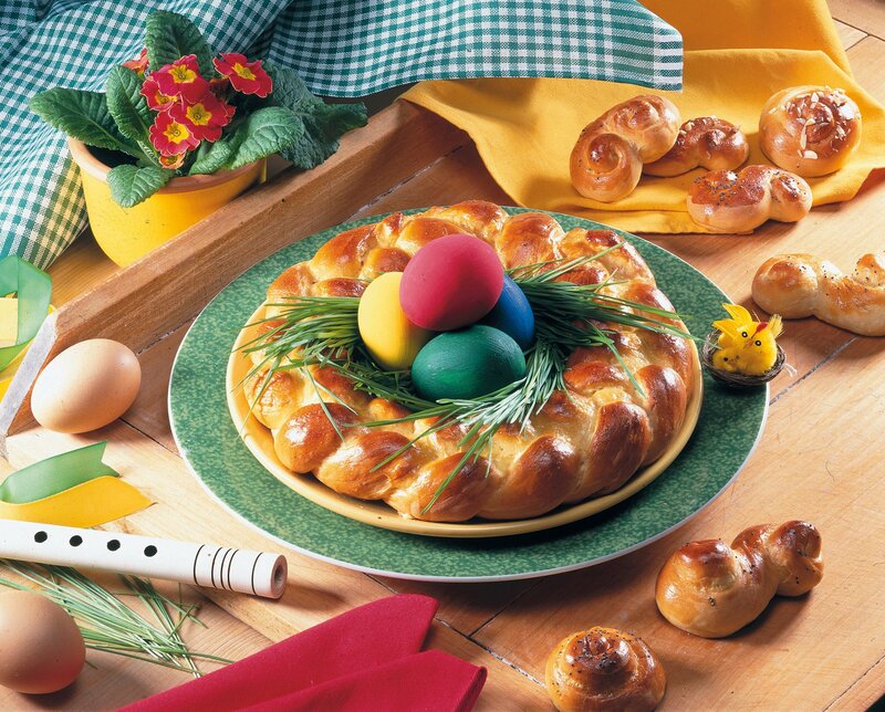 Easter Bread Wreath