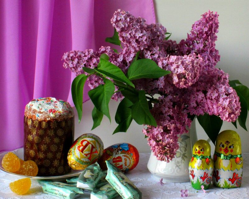 Easter Cake and Flowers — Purple, Festive, Spring