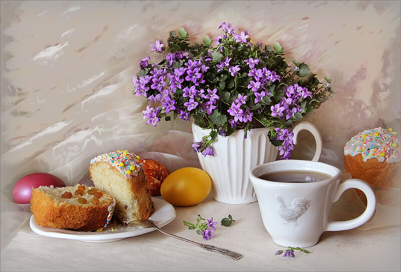 Easter Cake and Flowers — Purple, Serene