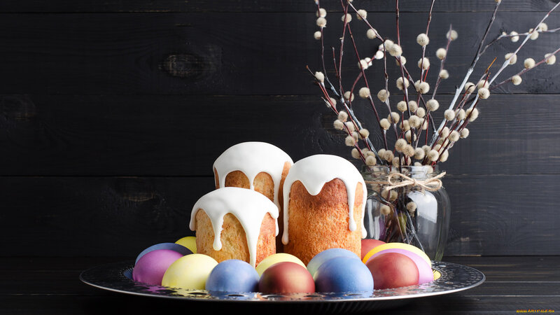Easter Cakes and Eggs — Black