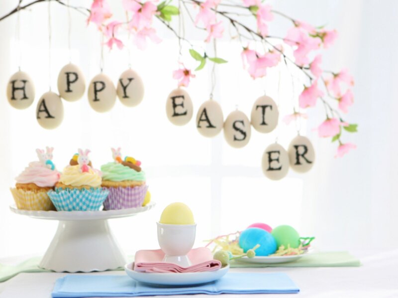 Easter Cupcakes and Eggs