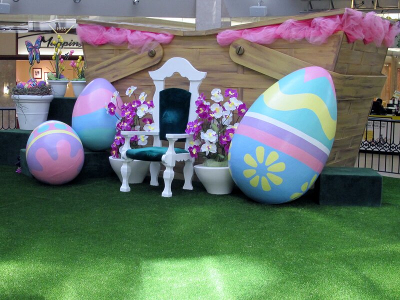 Easter Egg Display — Green