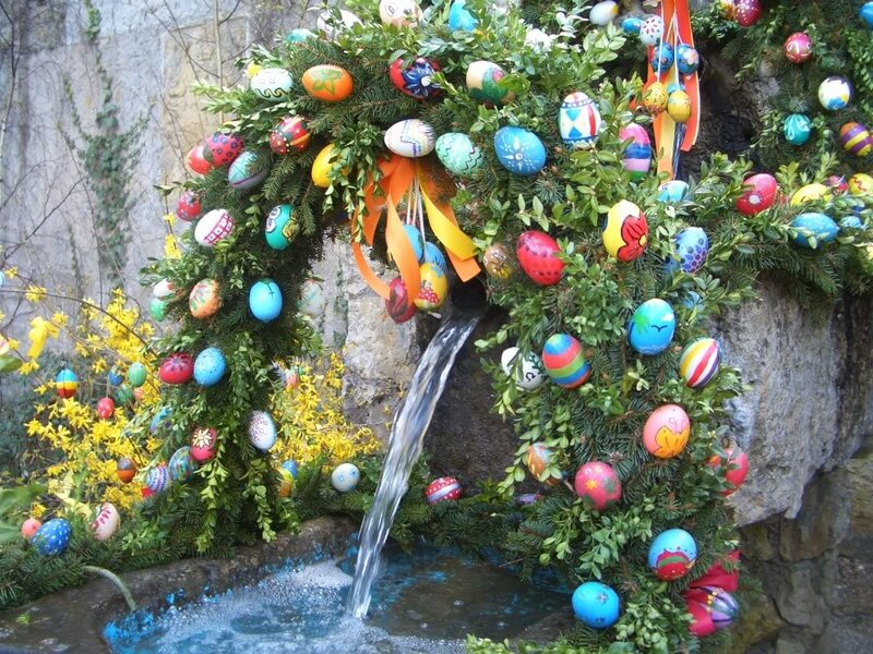 Easter Egg Wreath — Green