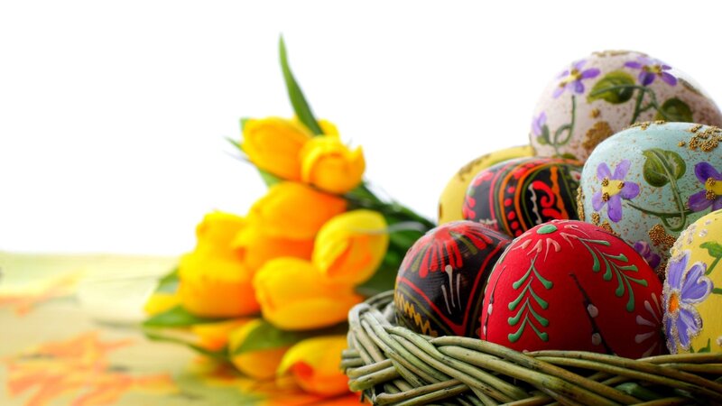Easter eggs and tulips