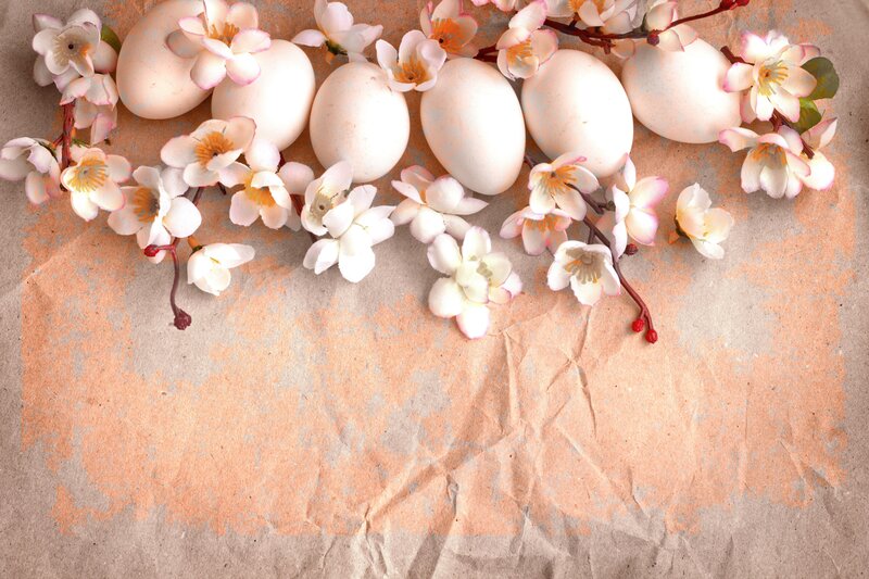 Easter Eggs with Flowers — White