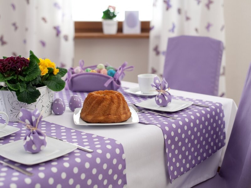 Easter Table Setting — Purple, Festive