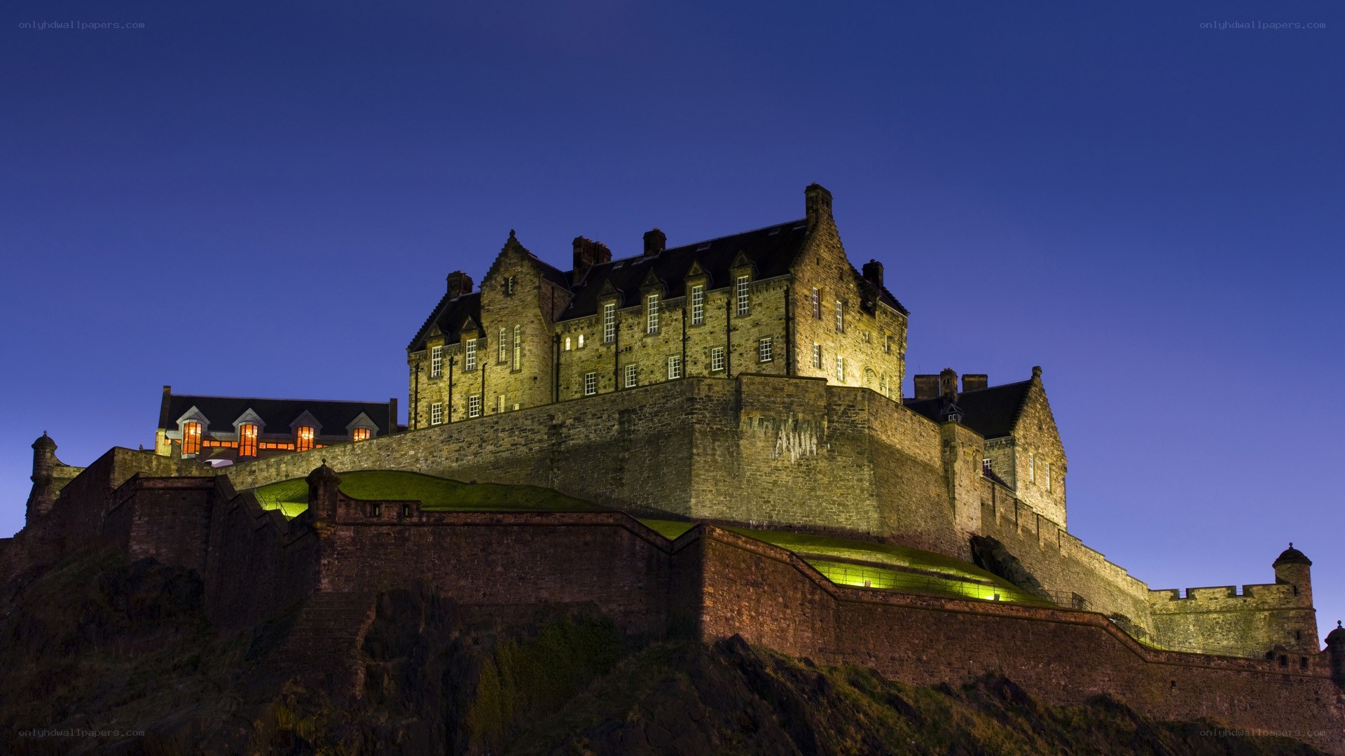 Edinburgh Castle at dusk